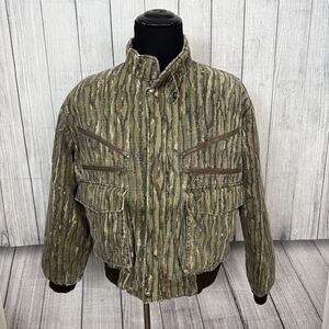 VTG Trophy Club Men's XL Camouflage Full Zip Goose Down Hunting Coat Jacket
